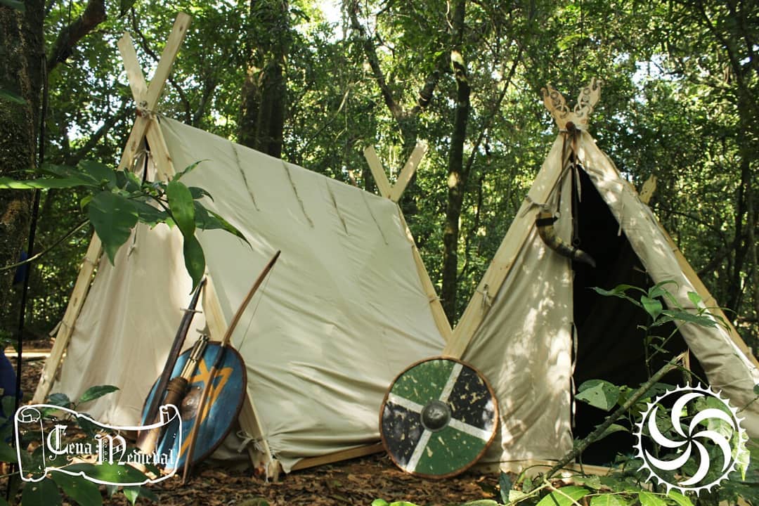 Old Norse cap 5 acampamentos