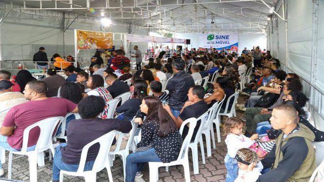 Ação do Sine Móvel atende cerca de 800 pessoas