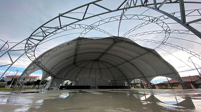 Ventos fortes causam estragos em Maricá