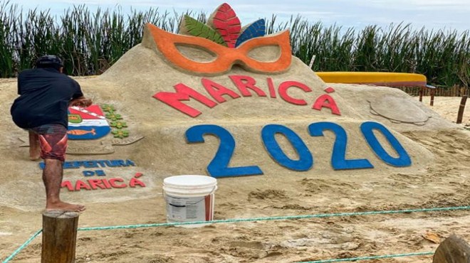 Esculturas de areia – novas atrações no Maricarnaval 2020