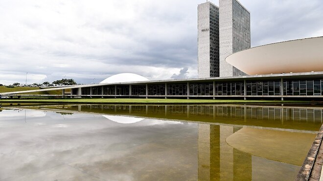 Senadores comentam pedido de impeachment e de CPI contra Bolsonaro
