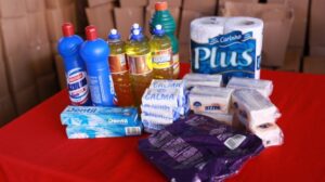 cestas básicas e kits de higiene