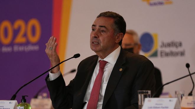 Barroso: falha em computador provocou atraso na divulgação da apuração