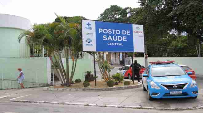 Vacina é aplicada a plantonistas de Maricá neste domingo