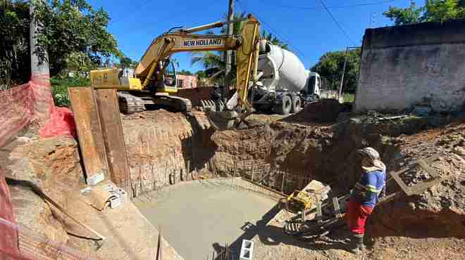 Drenagem em São José do Imbassaí: Prefeitura faz intervenções em várias ruas