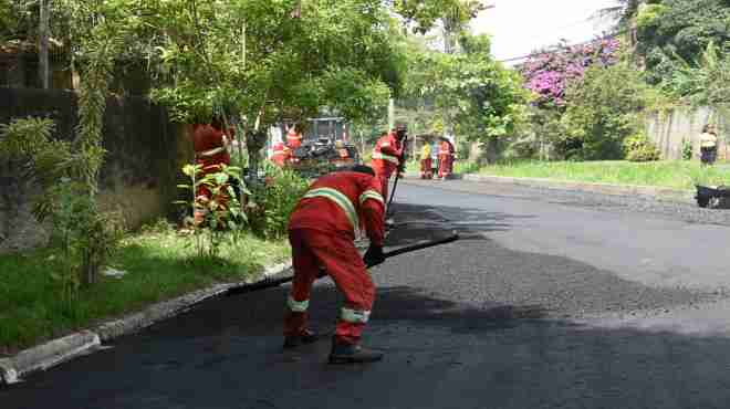 Pavimentação da Avenida Itaocaia Valley retomada