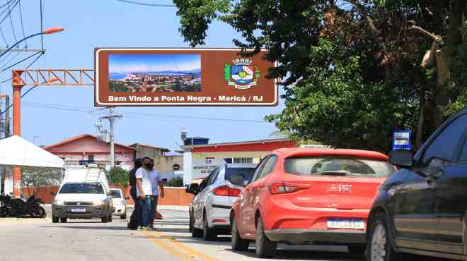Maricá monta barreiras sanitárias no primeiro dia da Bandeira Laranja