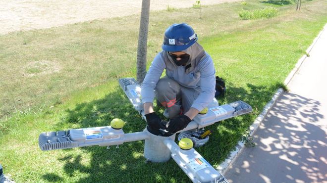 Telefones fixos da Iluminação Pública estão fora de operação