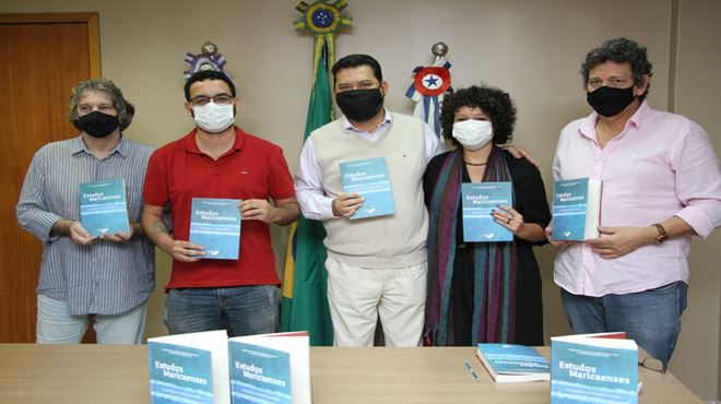 Prefeitura lança livro “Estudos Maricaenses, o município de Maricá em debate”