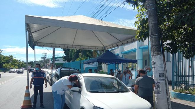 Rio anuncia antecipação de vacinação de grupos prioritários