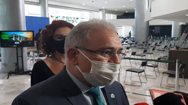 Queiroga se irrita com pergunta sobre compra da Covaxin: ‘Eu falei em que idioma?’