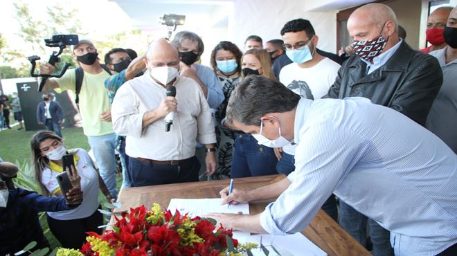 Maricá assina aquisição da casa da cantora Maysa