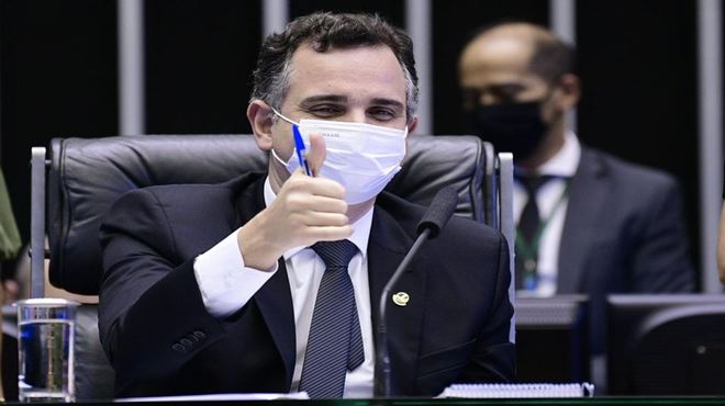 Pacheco diz que Congresso não aceitará ‘retrocesso’ nem ‘frustração das eleições’
