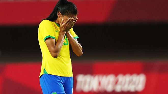 Seleção feminina perde para Canadá nos pênaltis e dá adeus a Tóquio
