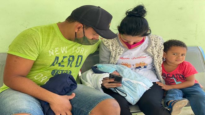 Roda de conversa online sobre aleitamento materno para gestantes, parceiros e profissionais da rede