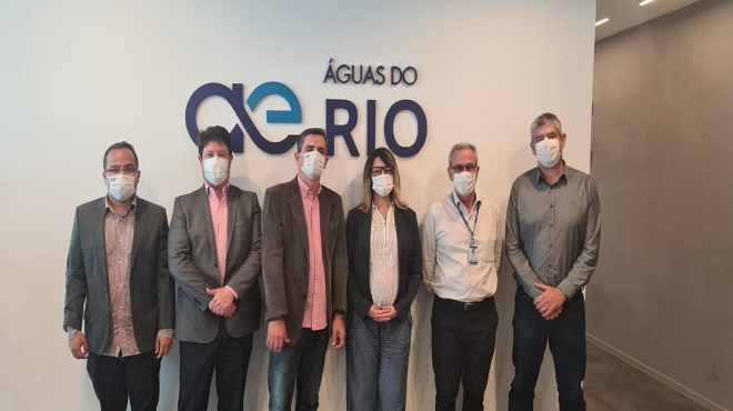 Reunião discute caminhos para chegada de água em Maricá