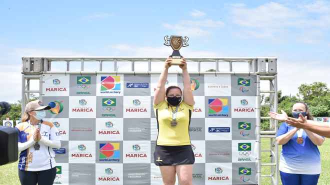 Atletas maricaenses são vitoriosos no Campeonato Brasileiro de Tiro com Arco