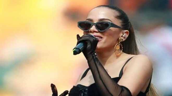 Anitta diz que vai cantar na final da Libertadores e que dá sorte ao Flamengo