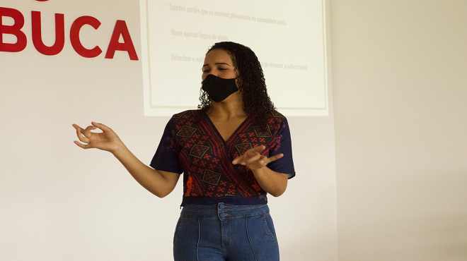 Maricá promove curso gratuito de Libras à população