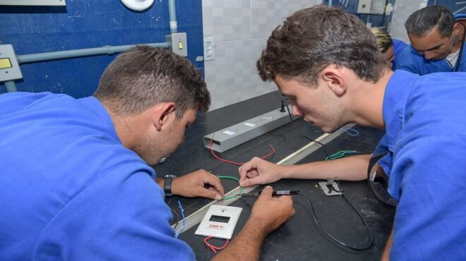 Cursos gratuitos de qualificação profissional