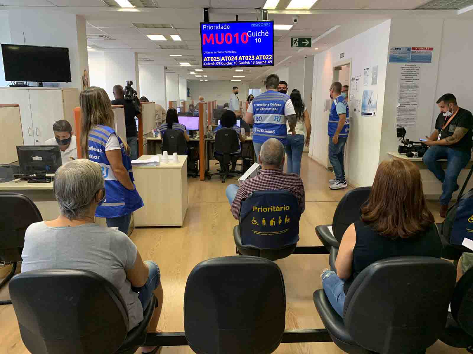 Procon-RJ promoverá Mutirão de Negociação de Endividados com instituições financeiras na semana do consumidor