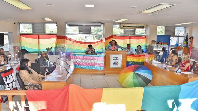 Maricá marca o Dia Internacional do Orgulho LGBTQIA+ com sessão solene