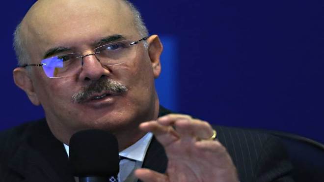 Ex-ministro Milton Ribeiro é preso em operação da Polícia Federal