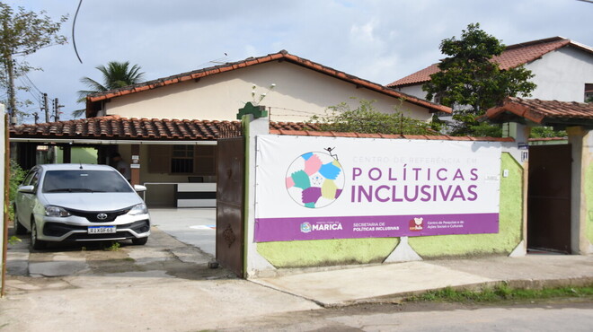 Maricá promove oficina de laços infantis de cabelo para pessoas com deficiência