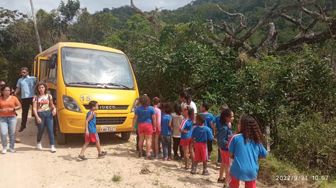 Prefeitura comemora o Dia da Árvore com ação de reflorestamento no Silvado