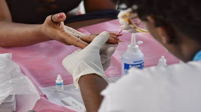 Alunos do Programa Passaporte Universitário fazem atendimentos gratuitos direcionados à saúde da mulher