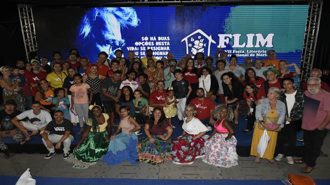 Sarau Coletivo do Maricá das Artes marca o Dia do Poeta na Flim