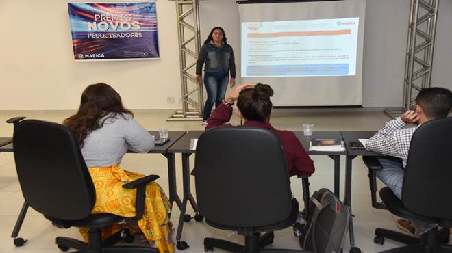 Prêmio Novos Pesquisadores recebe estudantes para apresentação de artigos científicos