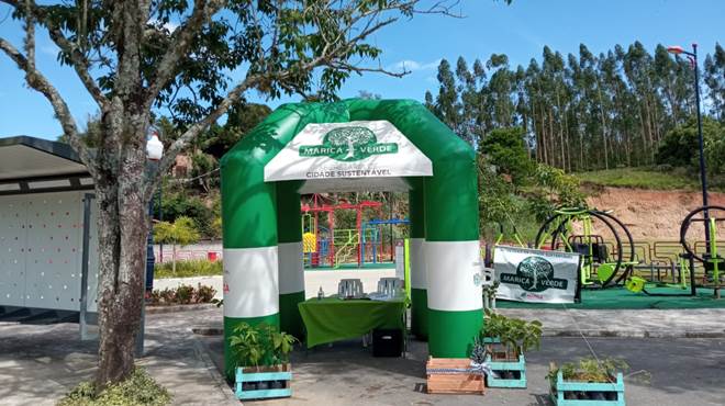 Maricá+Verde distribui 100 mudas nativas da Mata Atlântica no Silvado