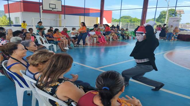 Prefeitura promove confraternização para idosos atendidos no CRAS