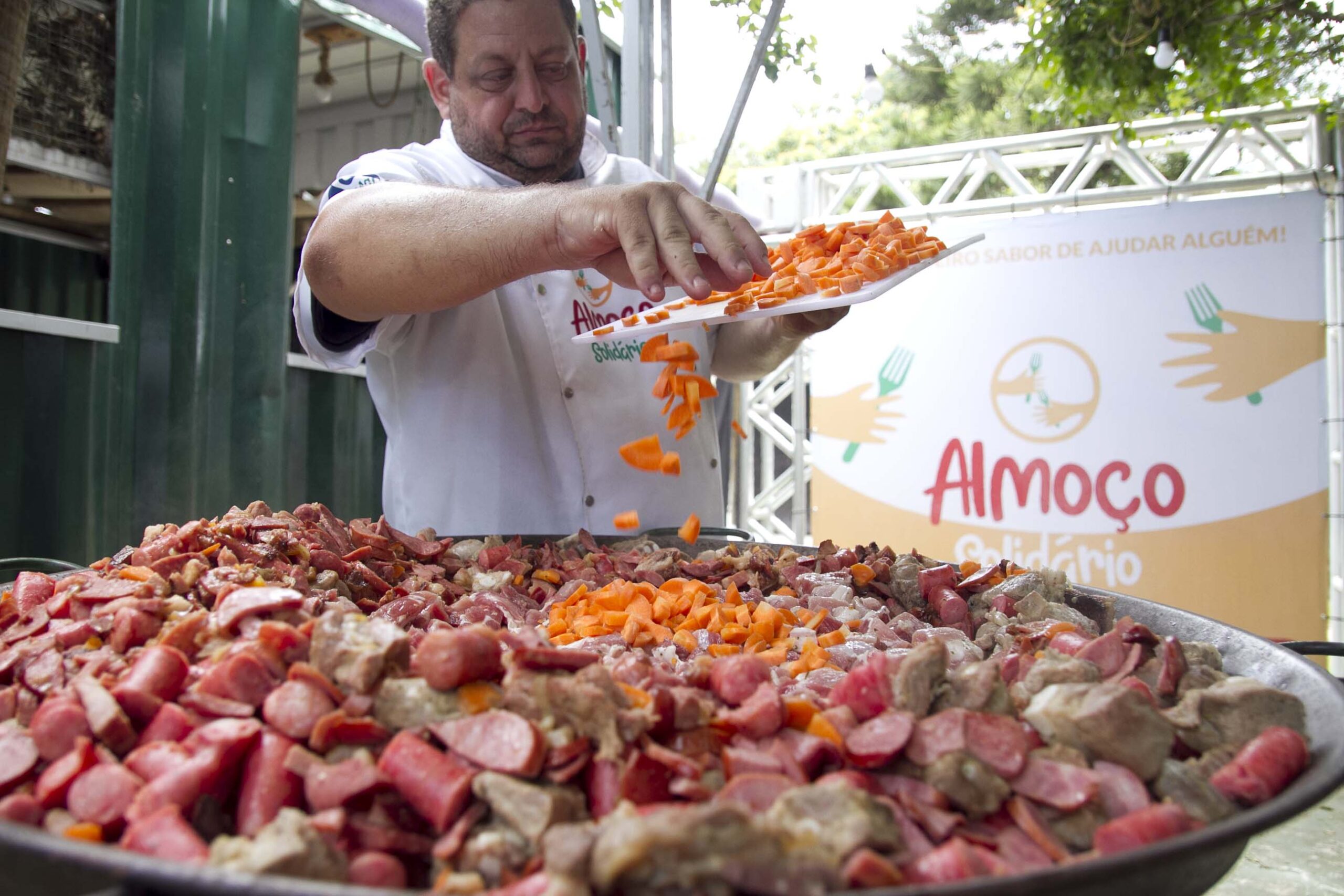 Barra de Maricá recebe Almoço Solidário