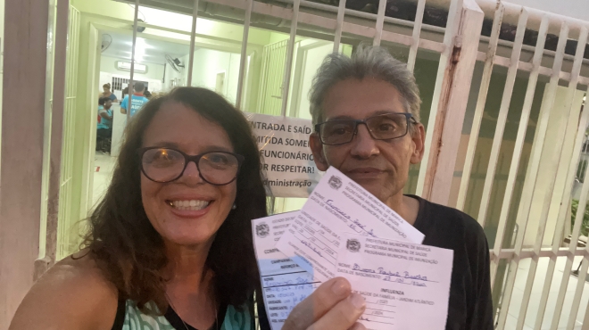 Vacinação Covid e Influenza em dia na M1News. E você?