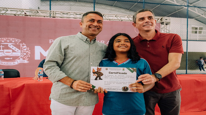 Educação entrega 650 certificados do Programa de Educação Ambiental