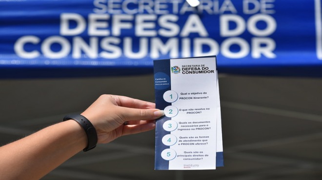Procon Itinerante da Defesa do Consumidor fica em Itaipuaçu até o dia 28/01
