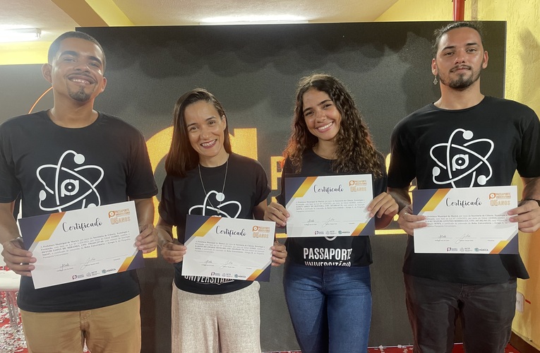 Maricá inicia entrega de bolsas do Passaporte Universitário