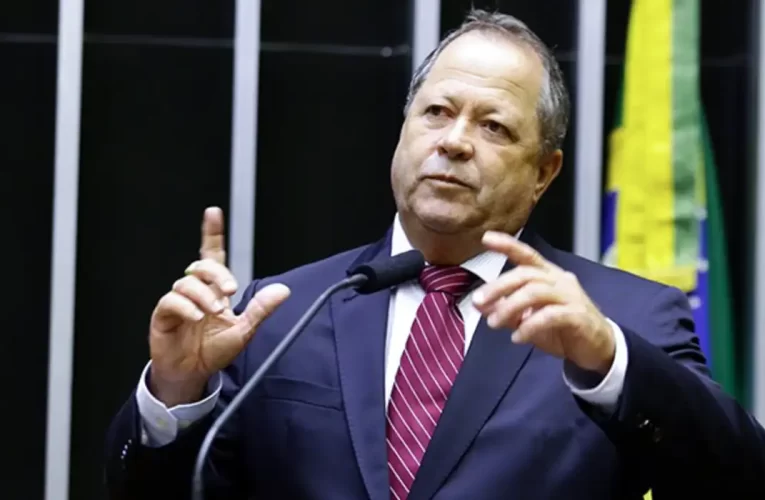 União Brasil expulsa deputado Brazão após prisão em caso Marielle