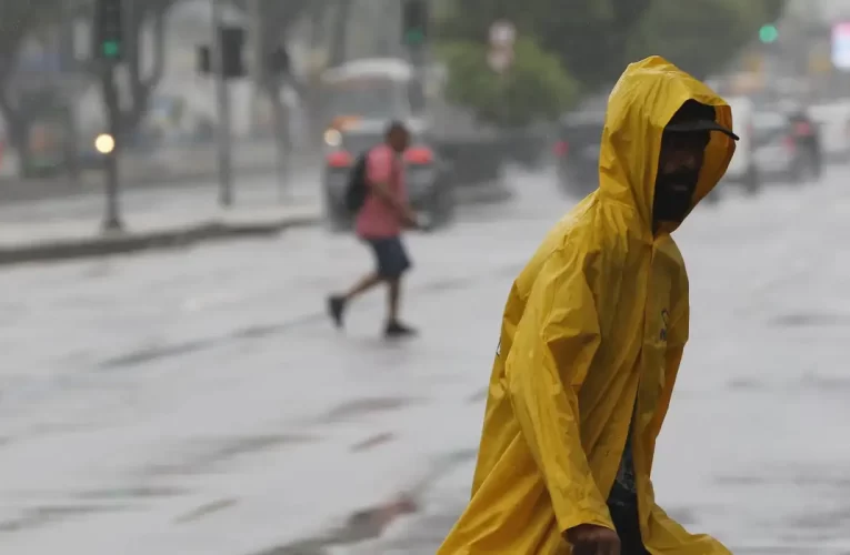 Temporal deixa 7 mortos no estado do Rio de Janeiro