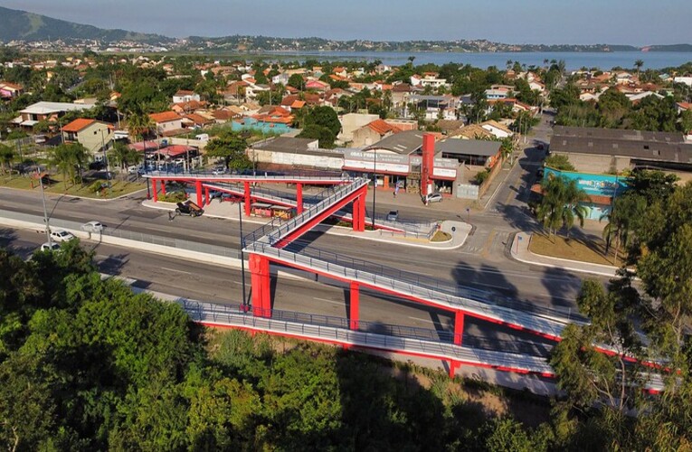 Prefeitura inaugura passarela do Parque Nanci