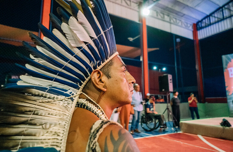 Ailton Krenak declara Maricá cidade-irmã dos povos indígenas