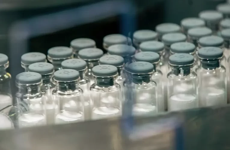 Vacina tetravalente contra a gripe do Butantan terá verbas do BNDES