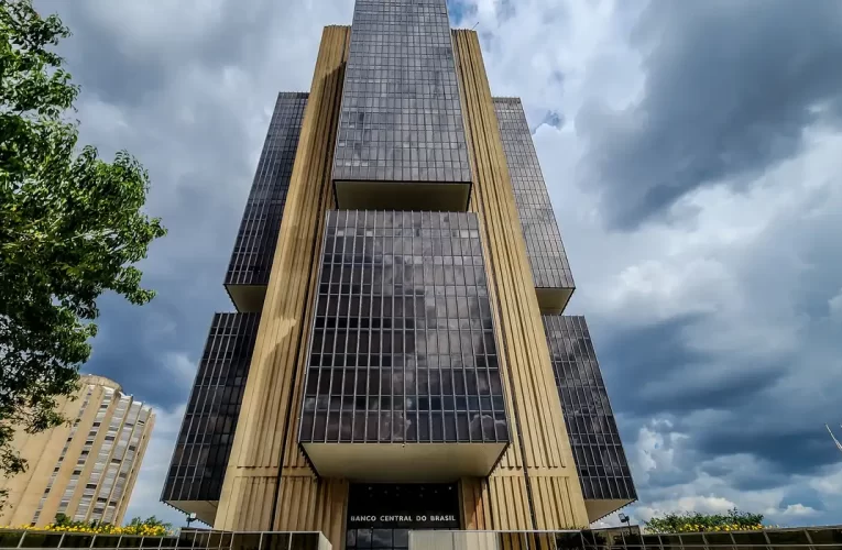 Rumo Econômico: Copom Anuncia Redução da Taxa de Juros