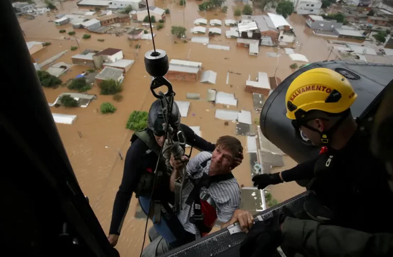 Chuvas no RS: mais de 10 mil pessoas foram resgatadas
