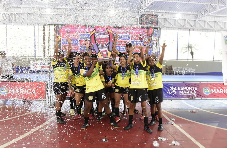 E.C. Inoã é campeão da Taça Cidade de Maricá de futsal feminino