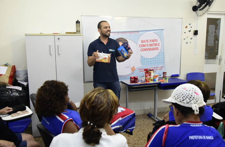 Casa da Terceira Idade do Centro recebe projeto “bate-papo com o nutri”