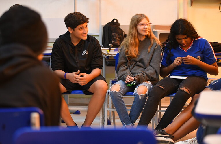 Aulas recomeçam na rede de ensino de Maricá
