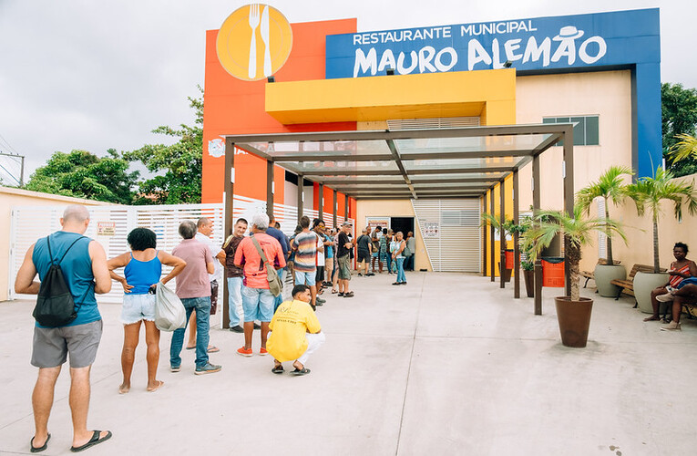 Restaurante Municipal de Maricá oferece almoço especial de Natal para 800 pessoas